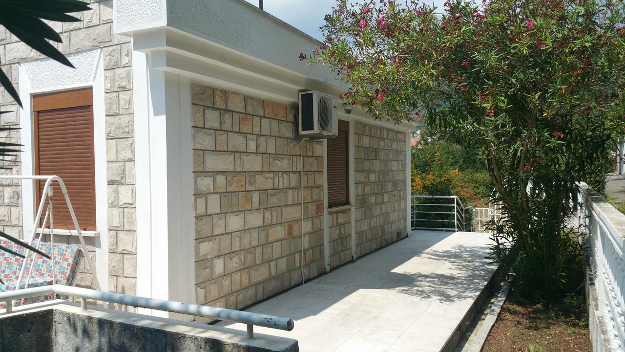 Villa Antic With Private Pool In Будва Екстериор снимка