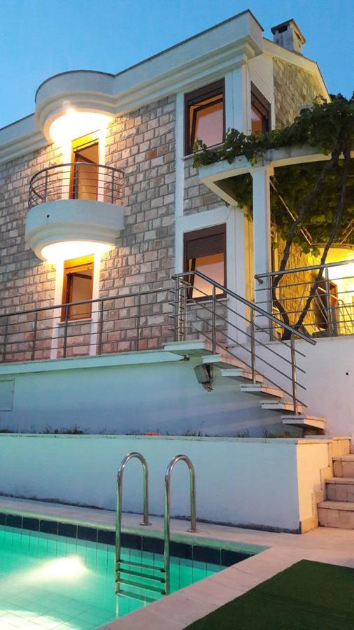 Villa Antic With Private Pool In Будва Екстериор снимка